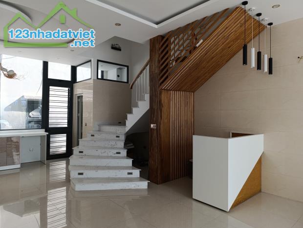💥💥 NGAY SÁT TRẦN HƯNG ĐẠO - MỚI 99% - VỊ TRÍ CỰC ĐẸP- CỰC CHILL💥💥 - 2