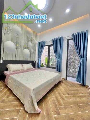 NHÀ MỚI ĐẸP - FULL NỘI THẤT - 40m2 - 2 TẦNG - THỐNG NHẤT, GÒ VẤP, TP.HCM. - 1