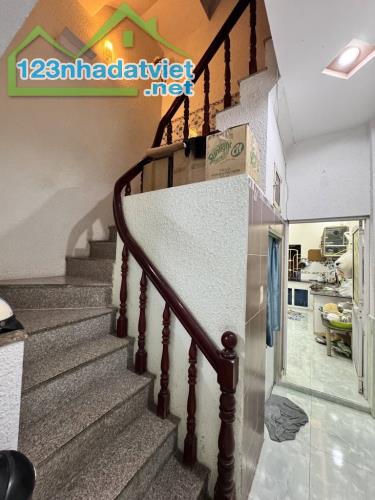 Bán nhà ngay chợ Bà CHiểu P2 Bình Thạnh 3 tầng 43m2 nhỉnh 5 tỷ - 4