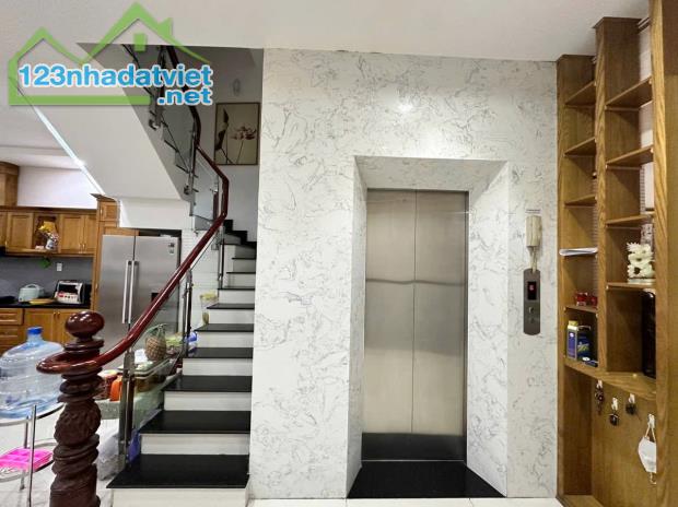 Nhà bán Cách Mạng Tháng Tám DT 48m2 gần công viên Lê Thị Riêng khu sầm uất, chỉ 14.6 tỷ - 2