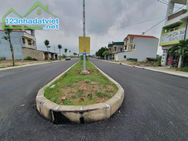 Bán lô đất 200m2 mặt đường Lương Như Học, phường Tân Hưng, TP HD, mặt tiền 10m, KD - 1