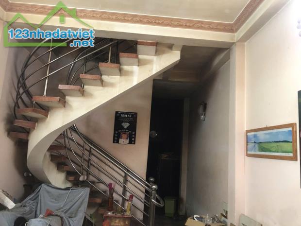 Bán nhà quận 10, đường Nguyễn Kim, 47m2, 4 tầng, hẻm xe hơi, 9.5 tỷ - 1