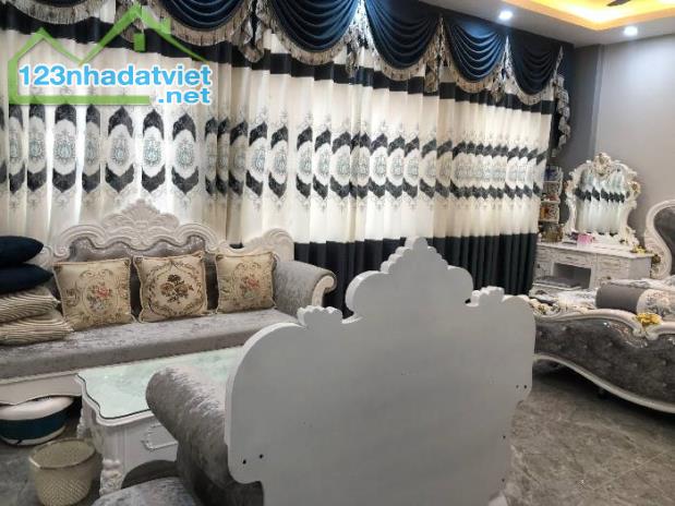 NHÀ BÁN HXH 6 M Đ: HUỲNH TẤN PHÁT KẾ PMH. QUẬN 7. DT:82.2M2. 5 TẦNG. 6 PN. CHỈ 10.5 TỶ. - 2