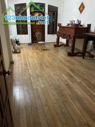 Cho thuê nhà đẹp Quan Nhân 4 tầng, 60m2, 5 ngủ chỉ 16 Triệu vào ngay - 1