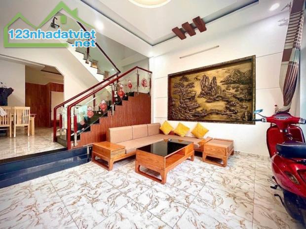► Nhà kiệt Lê Văn Hưu gần Chợ Bắc Mỹ An, 65m2, 3 tầng cực đẹp, 3.45 tỷ - 4