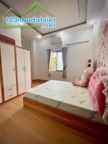 ► Nhà kiệt Lê Văn Hưu gần Chợ Bắc Mỹ An, 65m2, 3 tầng cực đẹp, 3.45 tỷ - 1