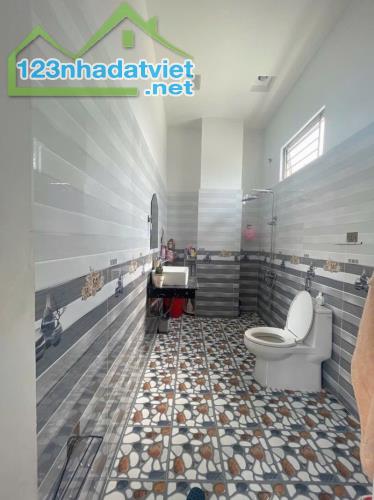 ► Nhà kiệt Lê Văn Hưu gần Chợ Bắc Mỹ An, 65m2, 3 tầng cực đẹp, 3.45 tỷ