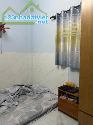 NHÀ GIÁ RẺ 40M 2 TẦNG SHR 3PN TÂN THỚI NHẤT QUẬN 12 SÁT TÂN BÌNH - 2