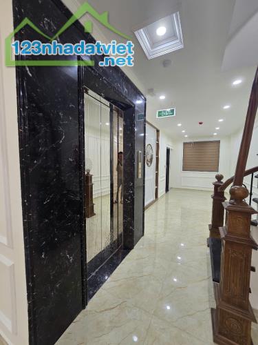 BÁN NHÀ KINH DOANH VÕ CHÍ CÔNG 83M - 16.5 TỶ