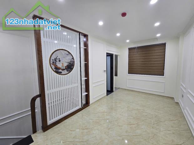 BÁN NHÀ KINH DOANH VÕ CHÍ CÔNG 83M - 16.5 TỶ - 2