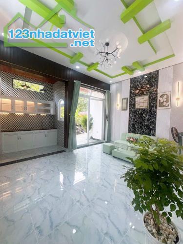 Bán Nhà cấp 4 SHR, 5 x 12, ngay Tân Kim gần cầu Ông Thìn - 2
