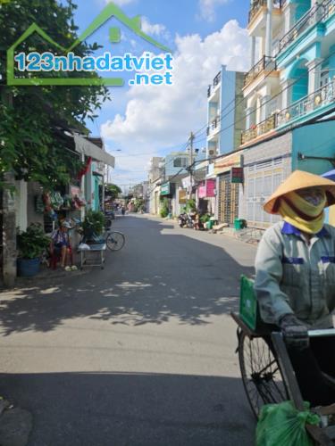 CẦN BÁN NHÀ BÌNH TÂN – 82M2 – GẦN TỈNH LỘ 10 – NHÀ C4 – 4,7 TỶ