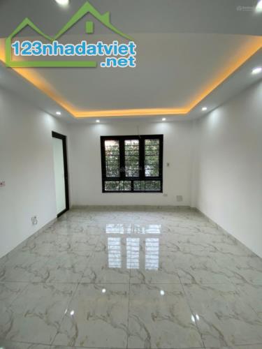 BÁN NHÀ HỮU HƯNG - TÂY MỖ - NAM TỪ LIEM - 4.5TỶ - 31M2 - 5TẦNG - SĐCC - 3