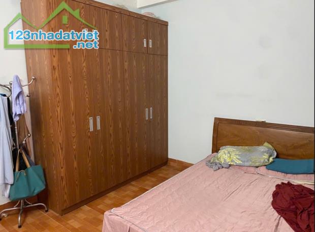 Cần bán nhà phố KIM NGƯU  38m2 - 5 đ nhà thiết kế 5 tầng , 3 phòng ngủ ô tô chạy bọn bọn . - 3