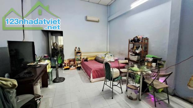 Giá Rẻ, NHÀ MẶT TIỀN, Q2, ĐưỜNG rộng 16m, DT 79m2 Giá chỉ 4 ty nhỉnh. - 2