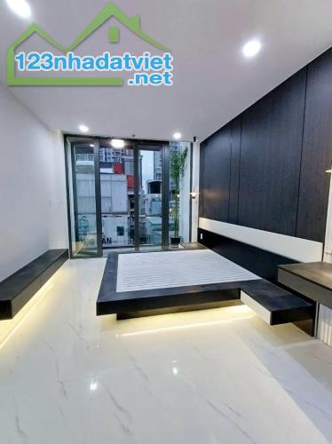 **Bán nhà hẻm Nguyễn Hồng Đào** phường 14, Tân Bình; (4*20) - 8,1 tỷ - 2