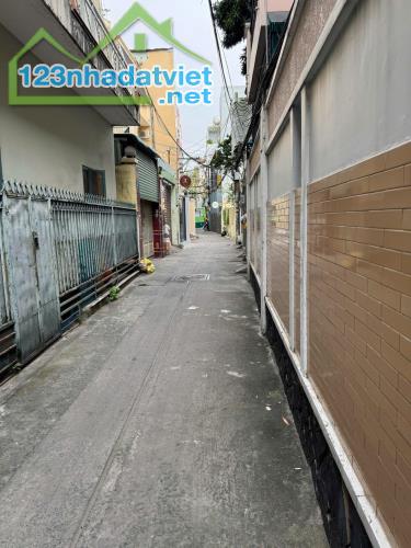 **Bán nhà hẻm Nguyễn Hồng Đào** phường 14, Tân Bình; (4*20) - 8,1 tỷ - 4