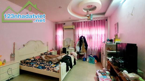 Trường Chinh, Mặt ngõ KD, 2 thoáng, Oto đỗ cửa. 77m2 x 5t, MT 4.2m. Chỉ 14.8 tỷ! - 2