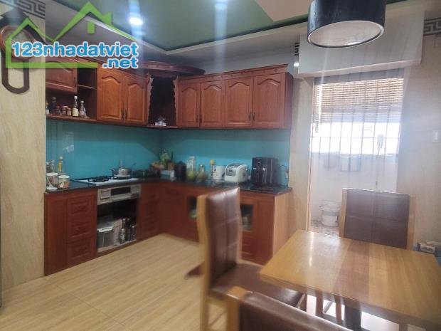 BÁN NHÀ HXT Lê Trọng Tấn, Tân Phú 4 tầng 90m2 (5x18). Nhà có thang máy. Giá chỉ 8,5 tỷ. - 2