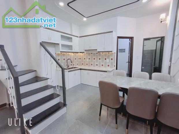 Bán Nhà Thạnh Lộc 19, Quận 12, 3 Phòng Ngủ, 3.x Tỷ - 2