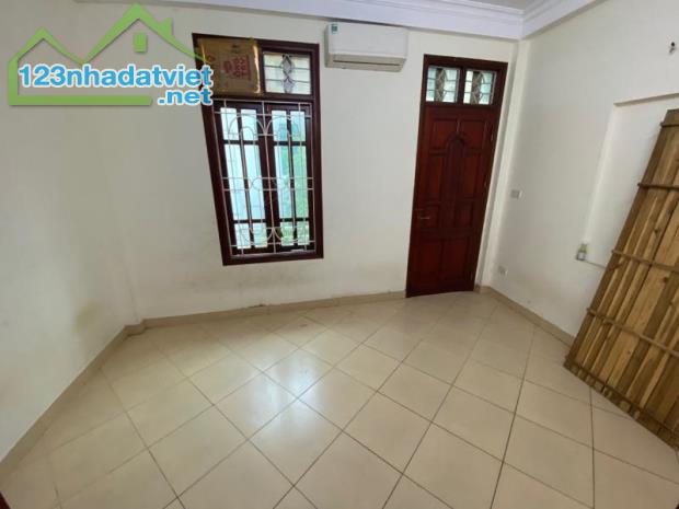 Bán nhà Cầu Giấy: Oto tránh, kinh doanh sầm uất, trung tâm Cầu Giấy, - 1