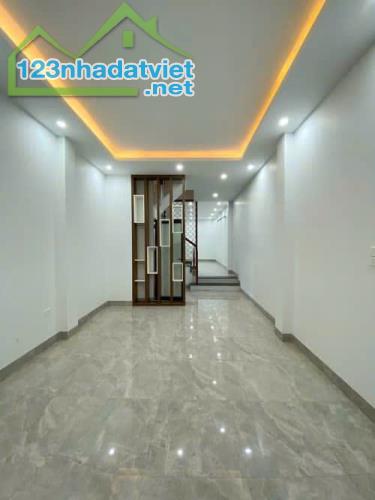 Bán nhà mới đẹp dt 52m2, 5 tầng, 8 phòng ngủ, Yên Lãng thông Thái Thịnh, Láng, 10m ra ô - 4