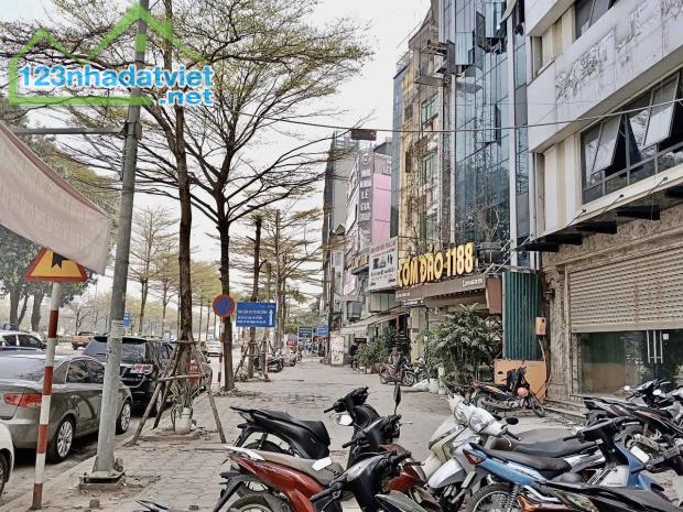 Bán Nhà Mặt Phố Đường Láng Đống Đa 110m4T MT7m Vỉa Hè LÔ GÓC 3 THOÁNG 69,5 Tỷ Đường Láng. - 4