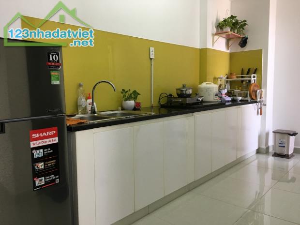 Cho thuê căn hộ 8X Plus quận 12, có 2 phòng ngủ, giá 6tr5/tháng - 2