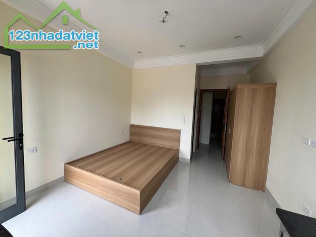 BÁN TÒA CCMN 21 PHÒNG - LÔ GÓC 2 MẶT THOÁNG - DOANH THU 1 TỶ/NĂM - PCCC ĐẦY ĐỦ - 2