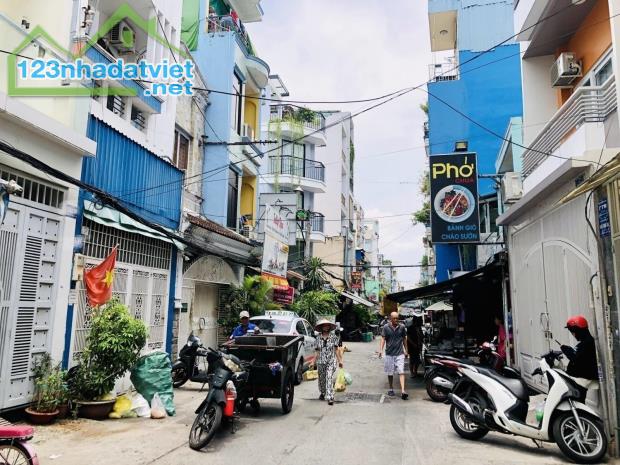 **Nhà Bán Quận 3, HXH 8m Ôtô đỗ cửa 4Tầng BTCT, 35m HDT 20tr/th
CHỈ 8.95TỶ - 3