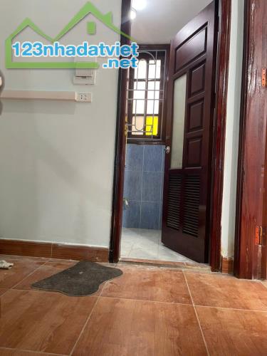 Cho thuê ngõ ô tô KD Spa, KD nhỏ, Thuốc Phố Bùi Ngọc Dương, 5 tầng x 30m2, 15 triệu - 4