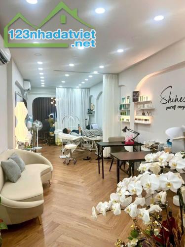 SHARE GIƯỜNG SPA TRUNG TÂM QUẬN 1 - 1