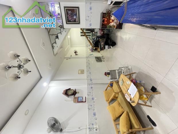 CUỐI NGUYỄN SƠN, KẾ LÊ THÚC HOẠCH - BÌNH LONG, XE HƠI THÔNG, 4x16M, 2 LẦU KIÊN CỐ, CHỈ - 4