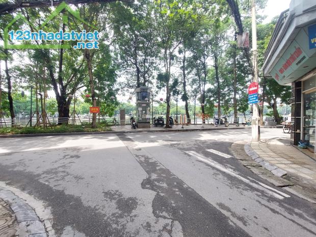 Bán nhà mặt phố quận Ba Đình 220, 11 tầng, 2 thoáng, 2 thang máy, full nội thất cao cấp - 1