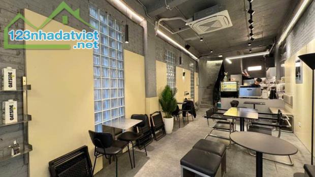 PHỐ HUẾ - MẶT PHỐ TÂY - GẦN NGÃ TƯ VÀNG RÒNG - 6 TẦNG - THANG MÁY - MẶT TIỀN RỘNG - 5
