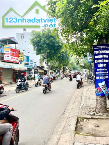 MTKD NHỘN NHỊP NGUYỄN VĂN QUÁ QUẬN 12- 96M2- 5PN- CHO THUÊ 19TR- NHỈNH 9 TỶ TL