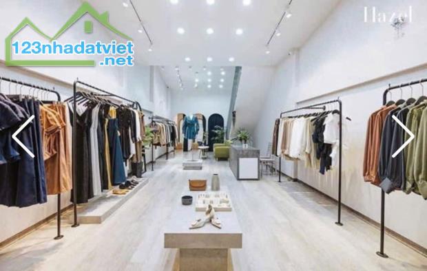 Bán nhà 3 tầng đường mặt tiền đường Nguyễn Thị Minh Khai. Dòng tiền 200tr/năm. Giá 13tỷ xx