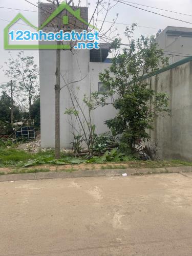 BÁN ĐẤT ĐẤU GIÁ AN THẮNG MẶT ĐƯỜNG Ô TÔ. KINH DOANH.BIÊN GIANG HÀ ĐÔNG DT52M2 GIÁ 4.3TY - 4