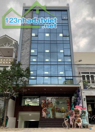 Bán Tòa Văn Phòng Mặt Phố Phù Đổng Thiên Vương, Hai Bà Trưng DT 288m2, 8T, MT 9.6m