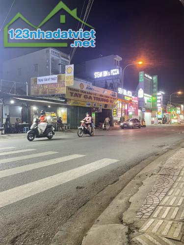 BÁN BIỆT THỰ MẶT TIỀN ĐƯỜNG NGUYỄN ẢNH THỦ, HIỆP THÀNH, Q12 - 1