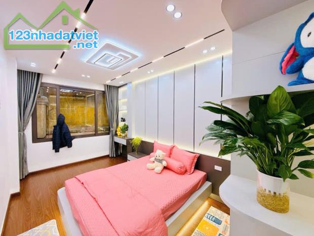 Siêu hiếm: Nhà 4 tầng Lạc Long Quân, diện tích sử dụng 30m2, nhà đẹp full nội thất 6,1 tỷ - 3