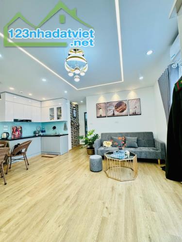 Ở có lộc cần bán để chuyển sang căn to hơn, 47m2, sổ đỏ riêng, full nội thất, hơn 2 tỷ đồn - 1