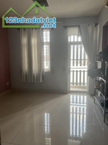 Bán Nhà Mặt Tiền N4 KDC Bửu Long , Phường Bửu Long, Biên Hoà DTSD 396m2 Giá 6,8 tỷ - 1