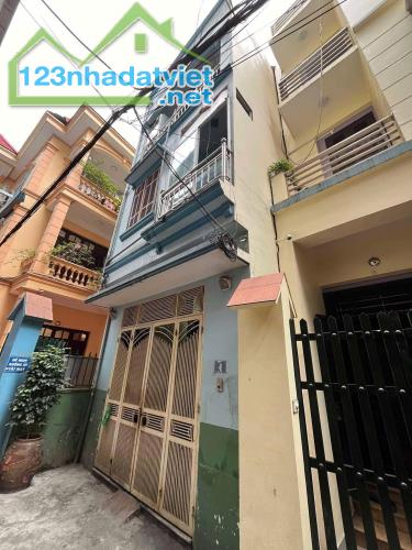 Bán nhà Đình Thôn 4 tầng, sổ đỏ 59m², ô tô có thể vào nhà tại Mỹ Đình 1, Nam Từ Liêm, chỉ - 3
