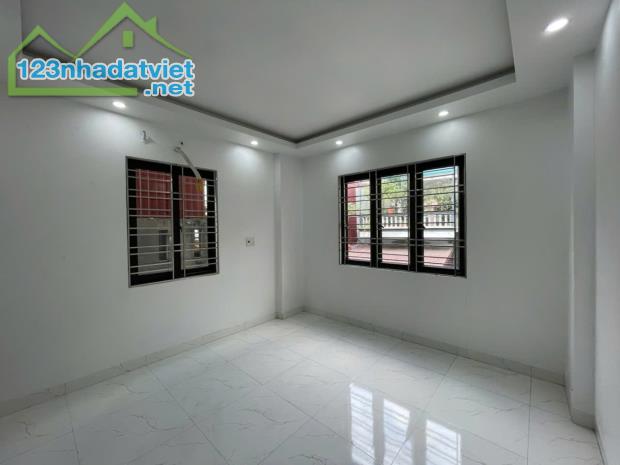BÁN NHÀ ĐƯỚNG NGUYỄN CỘNG HÒA, LÊ CHÂN, HẢI PHÒNG - 3,15 TỶ - 40M2 - 3