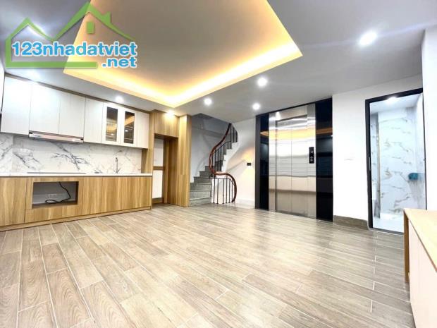 BÁN NHÀ PL TRỊNH VĂN BÔ - 5 TẦNG THANG MÁY - 46M2 - HƠN 10 TỶ - LH 0974208357 - 1