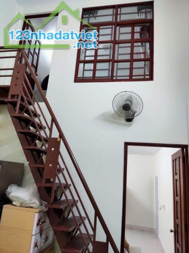 Bán nhà hẻm Phạm Văn Hai, P5, Tân Bình - Diện tích gần 60m2, Giá giảm còn 7ti - 4