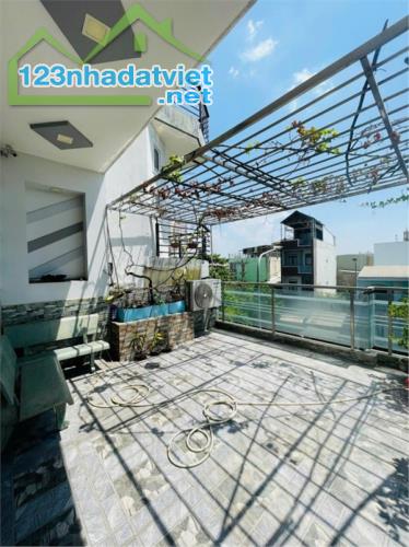 Chủ ngộp ! Nhà mặt tiền 4 tầng GIÁ RẼ KD đa dạng chỉ 12 tỷ - quận Tân Phú - 3
