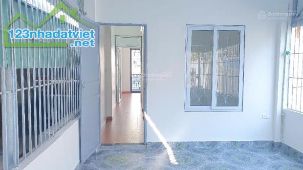 BÁN NHÀ 5 TẦNG - KĐT XA LA - Ô TÔ VÀO TẬN NHÀ - GIÁ 6,X TỶ