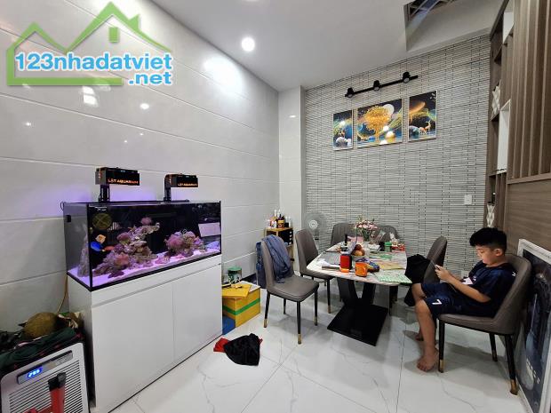 Bán Nhà HXH Thạnh Lộc, Quận 12, 8x8, 3PN chỉ 4.25 Tỷ - 5